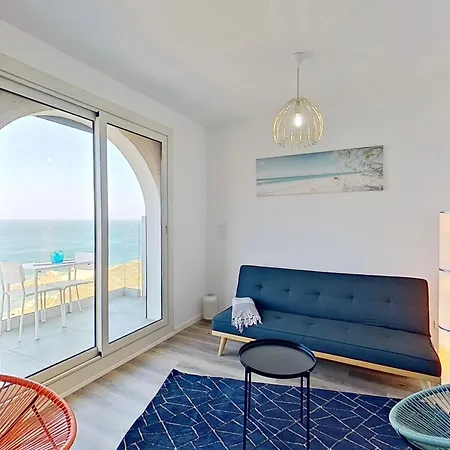 Apartment Residences Sopramare *