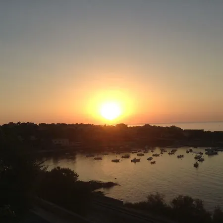 Apartment Residences Sopramare *